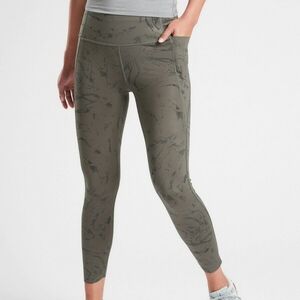 Athleta Velocity Stash Pocket Marble 7/8 Tight Leggings